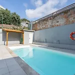 Appartement Host Wise - Sunny Bright & Pool