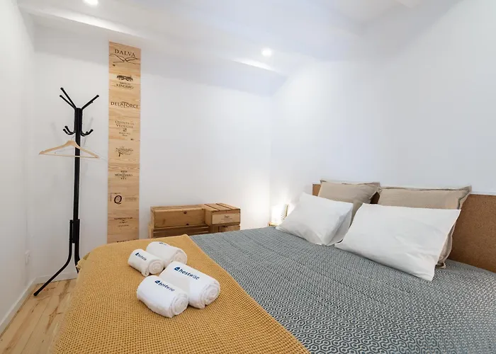 Host Wise - Sunny Bright & Pool וילה נובה דה גאיה