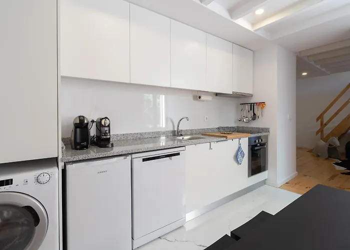 דירה Host Wise - Sunny Bright & Pool