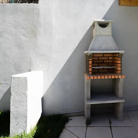 Host Wise - Sunny Bright & Pool Apartament *