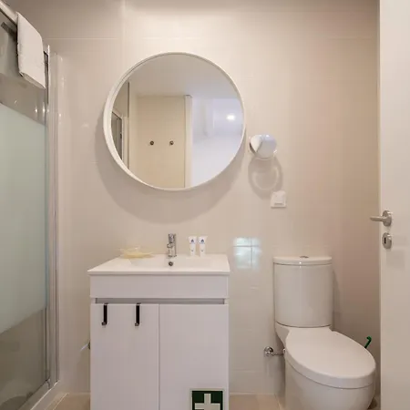 Apartamento Host Wise - Sunny Bright & Pool *