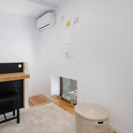 Host Wise - Sunny Bright & Pool Apartament *