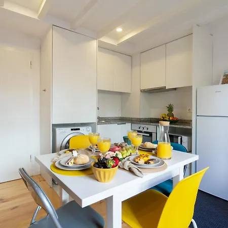 Host Wise - Sunny Bright & Pool *