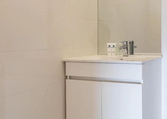 Apartment Host Wise - Sunny Bright & Pool Vila Nova de Gaia